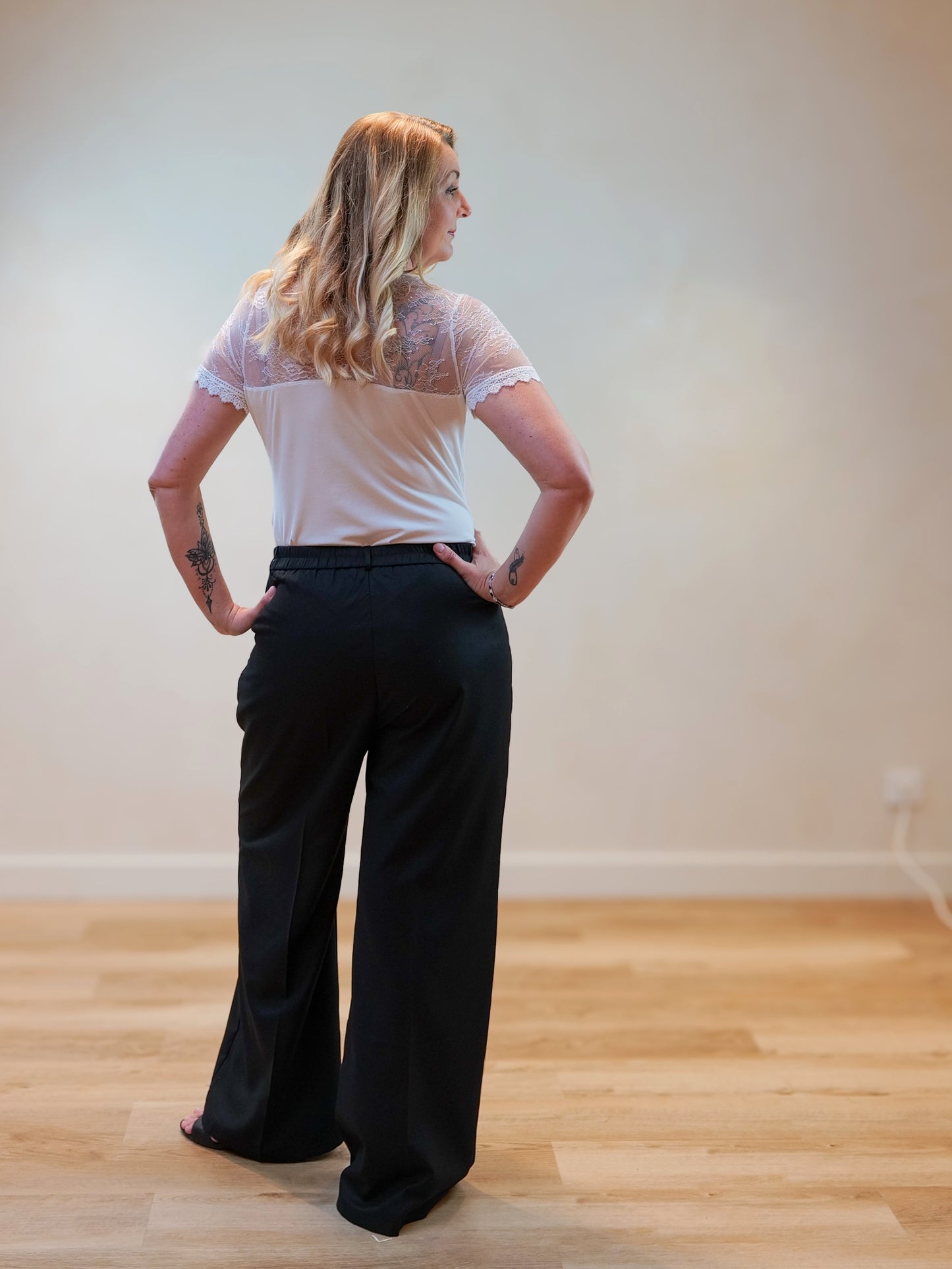 Pantalon élégant noir